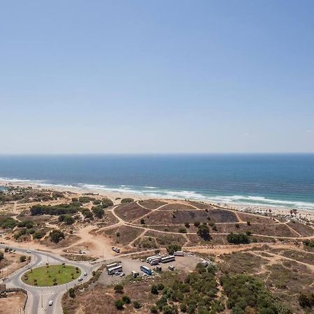 O&O Group- Magical 4Br Apt With Panoramic Sea View บัตยัม ภายนอก รูปภาพ