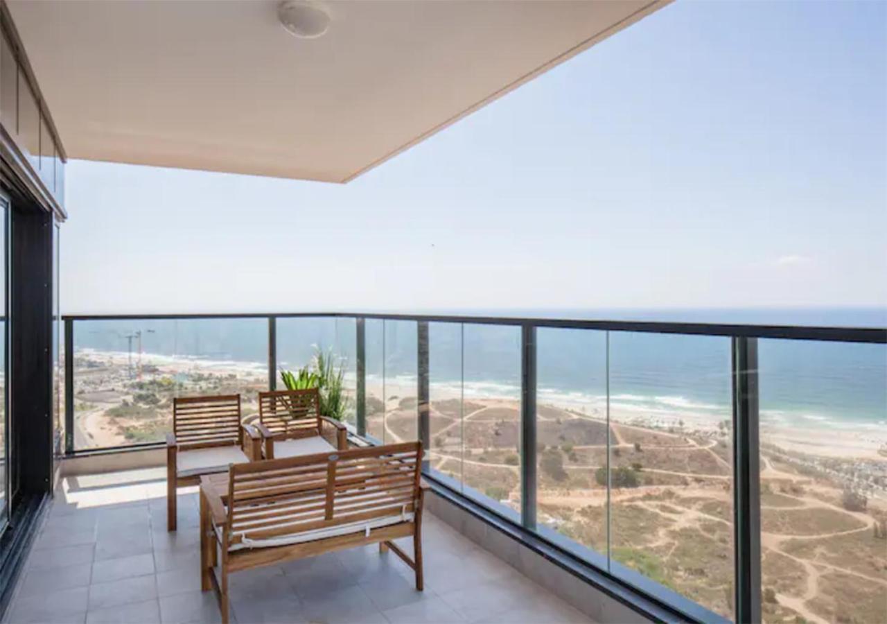 O&O Group- Magical 4Br Apt With Panoramic Sea View บัตยัม ภายนอก รูปภาพ