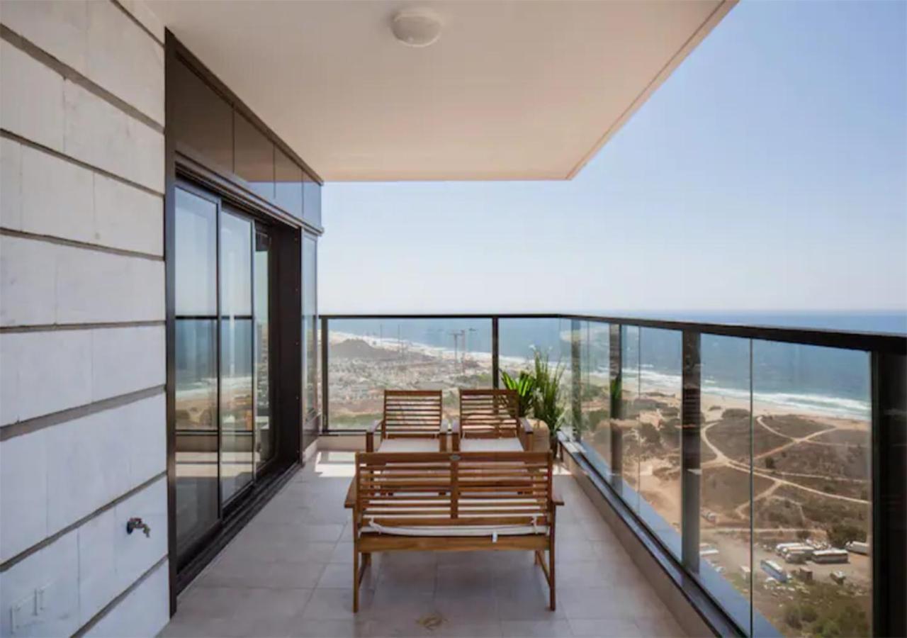 O&O Group- Magical 4Br Apt With Panoramic Sea View บัตยัม ภายนอก รูปภาพ
