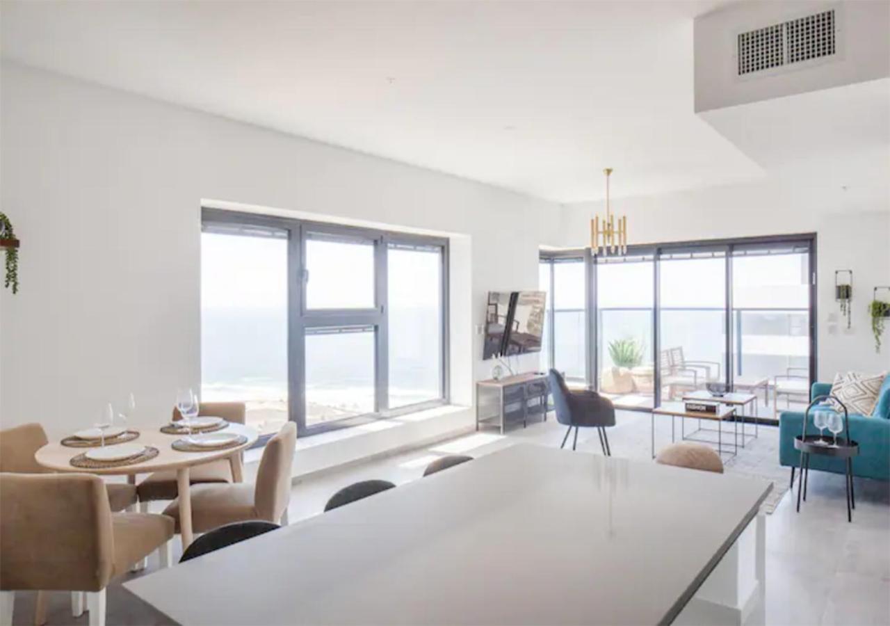 O&O Group- Magical 4Br Apt With Panoramic Sea View บัตยัม ภายนอก รูปภาพ