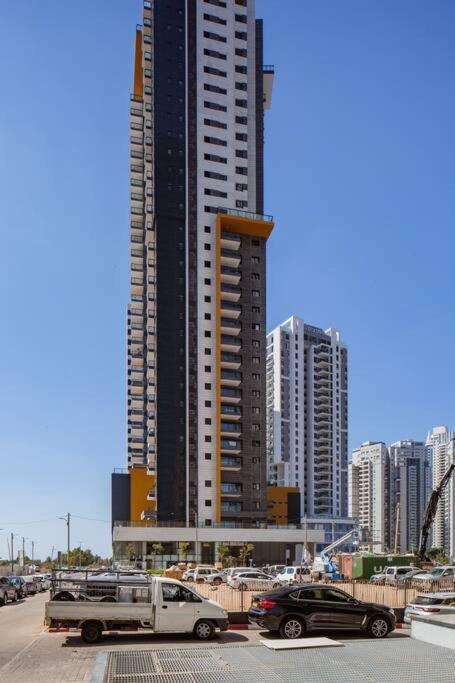 O&O Group- Magical 4Br Apt With Panoramic Sea View บัตยัม ภายนอก รูปภาพ
